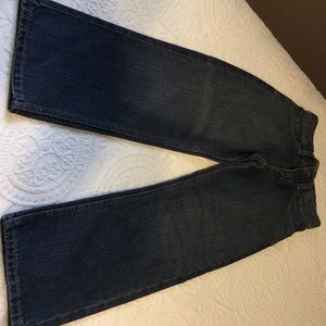Boys size 7 relaxed Levi jeans